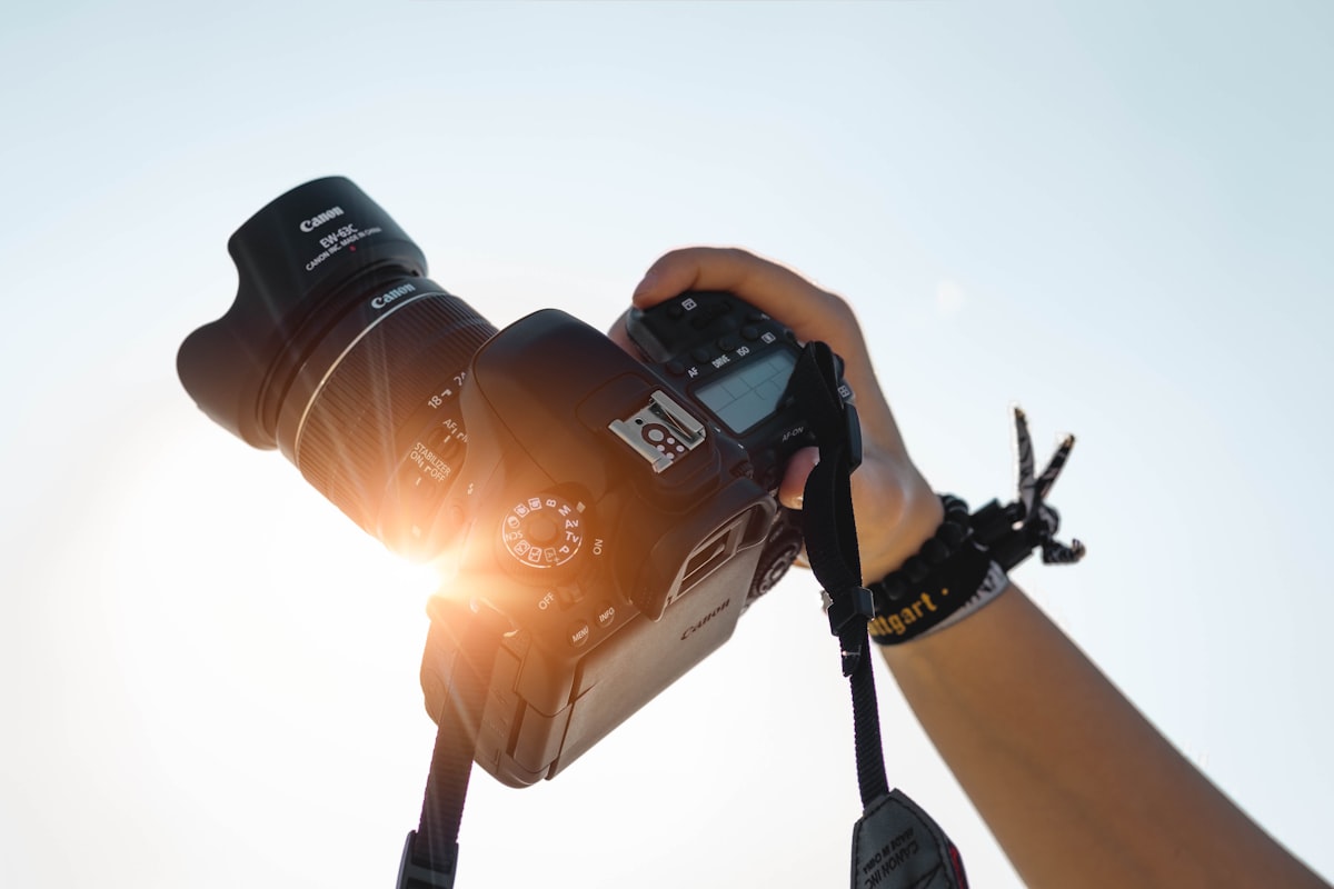 Fotografer Profesional Lensa Cerita Studio